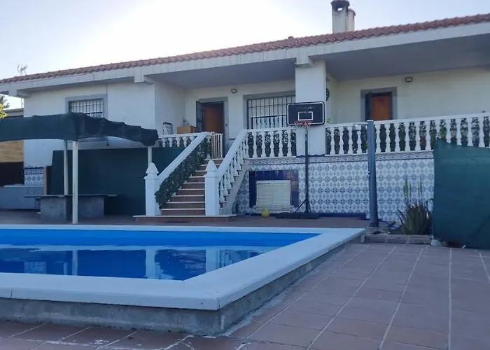 Villa Los Cantos